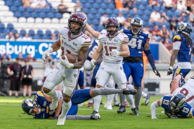 Jonathan Scott (Rhein Fire, 11), GER Rhein Fire vs. Alpine Rams, American Football, AFLE, Saison 2026, 01.08.2026 GER Rhein Fire vs. Alpine Rams, American Football, AFLE, Saison 2026, 01.08.2026 Duisburg Copyright: xEibner-Pressefoto FabianxFriesex EP_FFE