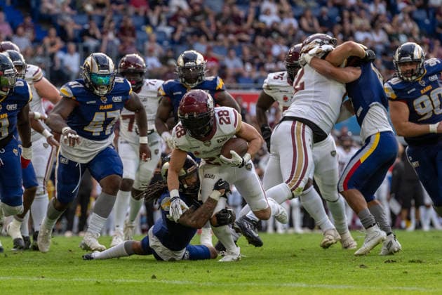 Tyrone Alexander (Rhein Fire, 28) setzt sich durch, GER Rhein Fire vs. Alpine Rams, American Football, AFLE, Saison 2026, 01.08.2026 GER Rhein Fire vs. Alpine Rams, American Football, AFLE, Saison 2026, 01.08.2026 Duisburg Copyright: xEibner-Pressefoto FabianxFriesex EP_FFE