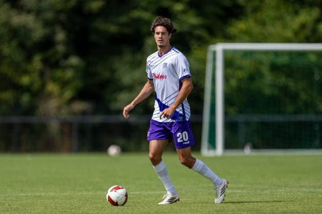 Testspiel 26 27 - VfL Osnabrück - SV Meppen am 01.08.2026 bei Blau Weiss Schinkel in Osnabrück Theo Janotta (Osnabrueck) am Ball.