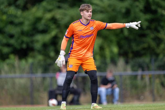 Testspiel 26 27 - VfL Osnabrück - SV Meppen am 01.08.2026 bei Blau Weiss Schinkel in Osnabrück Torwart Niklas Sauter (Osnabrueck)