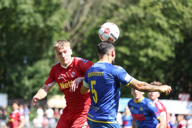 Fußball I Herren I Saison 2026 2027 I Regionalliga Nord I 1.Spieltag I Eintracht Norderstedt - SV Atlas Delmenhorst I 02.08.2026 Melvin Zimmer (11, FC Eintracht Norderstedt) Ibrahim Temin (5, SV Atlas Delmenhorst) Copyright: xLobeca RalfxHomburgx