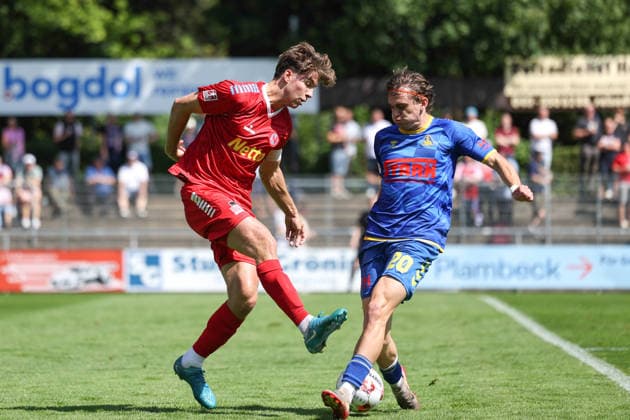Fußball I Herren I Saison 2026 2027 I Regionalliga Nord I 1.Spieltag I Eintracht Norderstedt - SV Atlas Delmenhorst I 02.08.2026 Moritz Frahm (5, FC Eintracht Norderstedt) Lucas Bauer (20, SV Atlas Delmenhorst) Copyright: xLobeca RalfxHomburgx