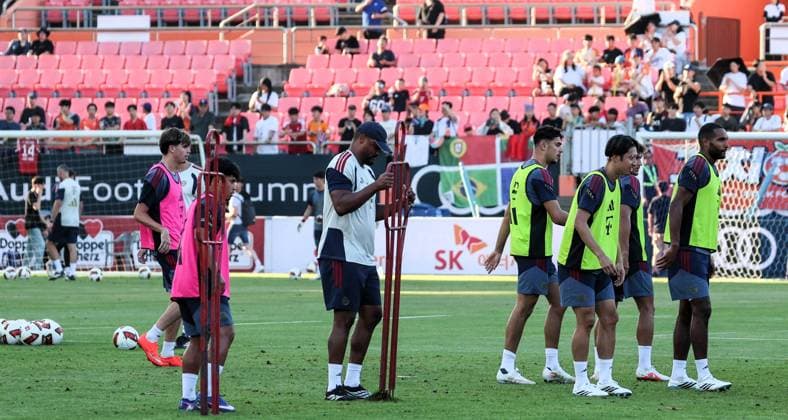 SKO, Vincent Kompany (FC Bayern Muenchen), Trainer, Oeffentliches Training FC Bayern Muenchen vor dem Testspiel bei Jeju SK, Saison 2026-27, 03.08.2026 Bayern Muenchen Suedkorea Copyright: xEibner-Pressefotox EP_JNL