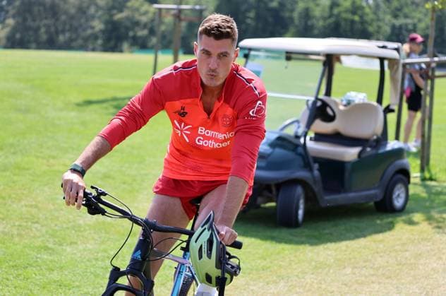GER, Trainingslager Bayer 04 Leverkusen - Blankenhain 03.08.2026, Blankenhain, GER, Saison 2026 2027, 1.Bundesliga, Bayer 04 Leverkusen - Trainingslager im Bild Patrik Schick mit dem Fahrrad DFL regulations prohibit any use of photographs as image sequences and or quasi-video