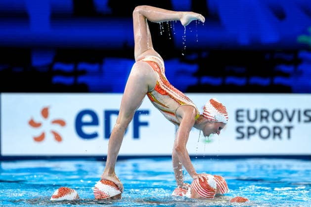 Athletes of team France compete in the artistic swimming Team Free Final during the European Aquatics Championships at the Olympic Aquatic Center in Paris (France), August 3, 2026. Andrea Staccioli