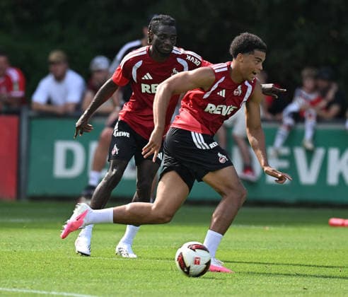 03.08.2026, xophax, Fussball 1.Bundesliga, 1.FC Koeln Training am Geissbockheim des 1.FC Köln. Gideon Mensah , links und Jahmai Simpson - Pusey Köln