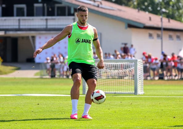 04.08.2026, Deutschland, Grassau, Fußball Bundesliga, Saison 2026 2027, Trainingslager VfB Stuttgart, Ermedin Demirovic