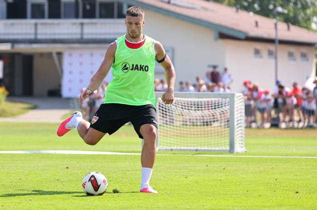 04.08.2026, Deutschland, Grassau, Fußball Bundesliga, Saison 2026 2027, Trainingslager VfB Stuttgart, Ermedin Demirovic