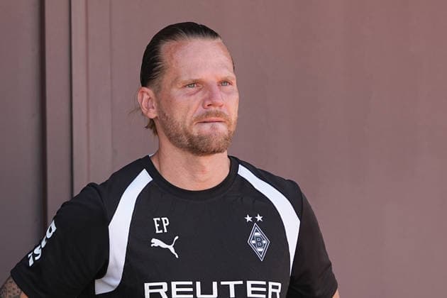 04.08.2026, xydrx, Fußball, Trainingslager, Borussia Mönchengladbach, Saison 2026 2027, Stadion am Birkenmoos: Eugen Polanski (Cheftrainer Borussia Moenchengladbach) DFB regulations prohibit any use of photographs as image sequences and or quasi-video. Copyright: HMBxMedia YannisxDreimann