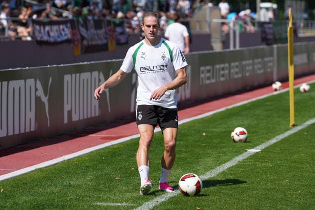 04.08.2026, xydrx, Fußball, Trainingslager, Borussia Mönchengladbach, Saison 2026 2027, Stadion am Birkenmoos: David Herold (Borussia Moenchengladbach, 20) DFB regulations prohibit any use of photographs as image sequences and or quasi-video. Copyright: HMBxMedia YannisxDreimann
