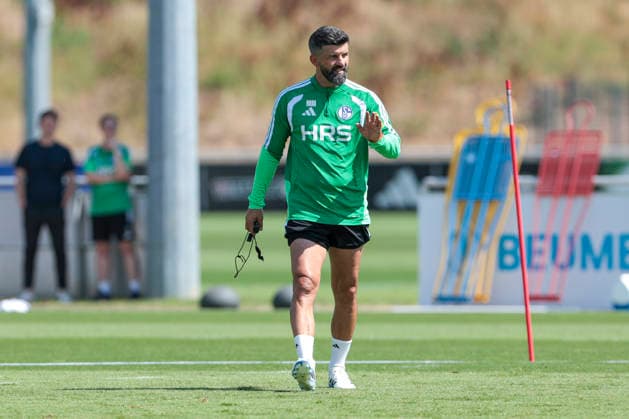 04.08.2026, Fussball, Training des FC Schalke 04. Trainer Miron Muslic (FC Schalke 04). Gelsenkirchen Trainingsgelände FC Schalke 04 NRW Deutschland xRHR-FOTO YYx Copyright: RHR-FOTOx RHR-FOTO YY
