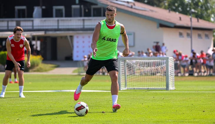 04.08.2026, Deutschland, Grassau, Fußball Bundesliga, Saison 2026 2027, Trainingslager VfB Stuttgart, Ermedin Demirovic