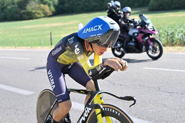 04.08.2026 --- Lacets de Marsannay, Frankreich --- Radsport --- Tour De France Femmes --- 4. Etappe Einzelzeitfahren von Gevrey-Chambertin nach Dijon --- --- Pauline Ferrand-Prevot (Team Visma Lease a Bike) Tour De France Femmes stage 4