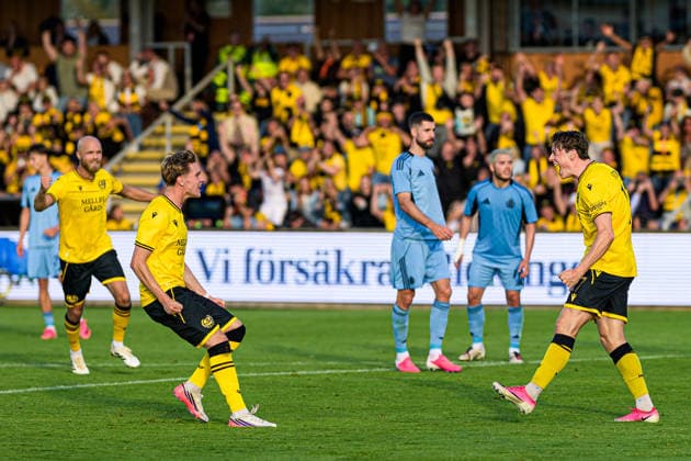 260804 Elliot Stroud of Mjällby celebrates after 1-0 during the Champions League football qualifying match between Mjällby and Slovan Bratislava on August 4, 2026 in Hällevik. Photo: Christoffer Borg Mattisson BILDBYRAN COP 261 CB0545 fotboll football soccer fotball uefa champions league champions league mjällby slovan bratislava bbeng jubel Copyright: CHRISTOFFERxBORGxMATTISSON BB260804CB093