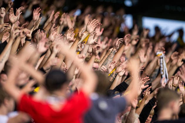 260804 Supporters of Mjällby during the Champions League football qualifying match between Mjällby and Slovan Bratislava on August 4, 2026 in Hällevik. Photo: Christoffer Borg Mattisson BILDBYRAN COP 261 CB0545 fotboll football soccer fotball uefa champions league champions league mjällby slovan bratislava bbeng publik Copyright: CHRISTOFFERxBORGxMATTISSON BB260804CB118