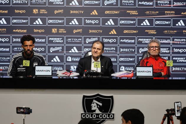 Futbol, Presentacion oficial de Vozinha El nuevo portero de Colo Colo Josimar Jose Evora Dias, mas conocido como Vozinha es presentado oficialmente para unirse al plantel este segundo semestre 04 08 2026 Diego Martin Photosport Football, Presentation of Vozinha The new goalkeeper of Colo Colo Josimar Jose Evora Dias, alias Vozinha, is presented officially 04 08 2026 Diego Martin Photosport Presentacion de Vozinha en Colo Colo