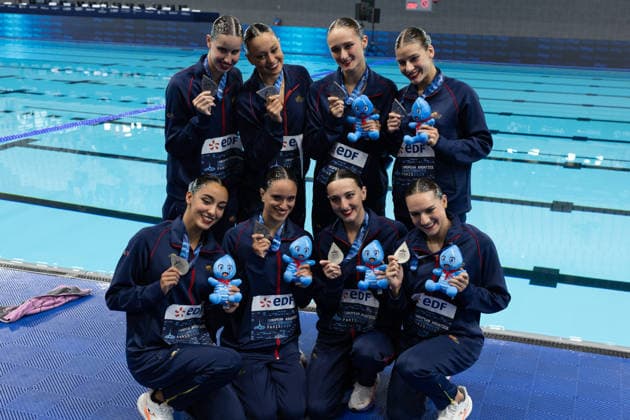 Team technical artistic swimming final European Aquatics Championships - Saint-Denis Silver medallist Spain s team after winning gold during the team technical artistic swimming final event during the LEN European Aquatics Championships, at the Olympic Aquatics Centre in Saint-Denis, northeastern suburbs of Paris, on August 4, 2026. Photo by Raphael Lafargue ABACAPRESS.COM Saint-Denis France  Copyright: xLafarguexRaphael ABACAx
