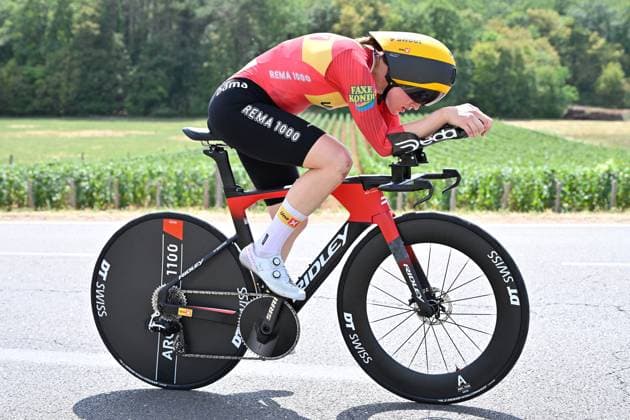 04.08.2026 --- Lacets de Marsannay, Frankreich --- Radsport --- Tour De France Femmes --- 4. Etappe Einzelzeitfahren von Gevrey-Chambertin nach Dijon --- --- Teuntje Beekhuis (Uno-X Mobility) Tour De France Femmes stage 4