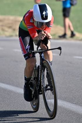 04.08.2026 --- Lacets de Marsannay, Frankreich --- Radsport --- Tour De France Femmes --- 4. Etappe Einzelzeitfahren von Gevrey-Chambertin nach Dijon --- --- Kim Le Court Pienaar (AG Insurance - Soudal Team) Tour De France Femmes stage 4