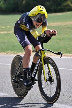 04.08.2026 --- Lacets de Marsannay, Frankreich --- Radsport --- Tour De France Femmes --- 4. Etappe Einzelzeitfahren von Gevrey-Chambertin nach Dijon --- --- Lieke Nooijen (Team Visma Lease a Bike) Tour De France Femmes stage 4