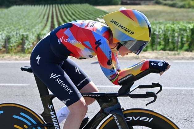 04.08.2026 --- Lacets de Marsannay, Frankreich --- Radsport --- Tour De France Femmes --- 4. Etappe Einzelzeitfahren von Gevrey-Chambertin nach Dijon --- --- Anna van der Breggen (SD Worx) Tour De France Femmes stage 4