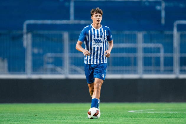 Deutschland: Regionalliga Nordost 2026 2027, 3. Spieltag - 1. FC Magdeburg II vs FSV 63 Luckenwalde - AVNET ARENA (Magdeburg): Rick Lemke (1. FC Magdeburg II, 4) am Ball Copyright: xTomxLauruschkatx