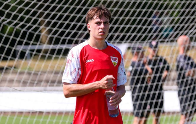 05.08.2026, Deutschland, Grassau, Fußball Bundesliga, Saison 2026 2027, Trainingslager VfB Stuttgart, Leo Sauer