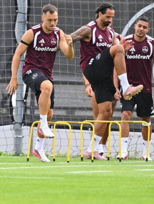 05.08.2026 - Fussball - 2. Fussball - Bundesliga - Saison 2026 2027 - 1. FC Nürnberg Nuernberg FCN ( Club ) - Training - Sportfoto Zink - xwoxzix - Julian Justvan (10, 1. FC Nürnberg FCN ) Adriano Grimaldi (39, 1. FC Nürnberg FCN )