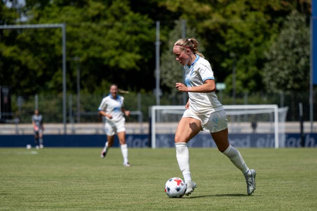 05.08.2026, GER, Fussball, Frauen, UEFA Womens Champions League, Saison 2026 2027, Qualifikationsturnier, Halbfinale Hlin Eiriksdottir ( Malmö FF, 09 ) am Ball, Frankfurt am Main Stadion am Brentanobad Hessen Deutschland Copyright: xNordphoto Memmlerx