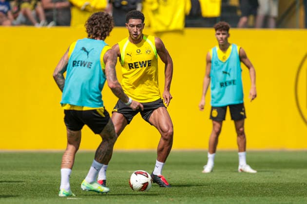 05.08.2026, Fussball, Training von Borussia Dortmund. v. l. Fabio Silva (Borussia Dortmund), Jobe Bellingham (Borussia Dortmund). Dortmund Trainingsgelände des BVB NRW Deutschland xRHR-FOTO DEx Copyright: DennisxEwert RHR-FOTOx RHR-FOTO DE