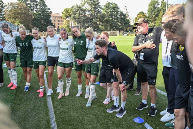 260805 Head coach William Strömberg of Hammarby celebrates after the UEFA Women s Champions League qualifying match between Hammarby and Apolonia on August 5, 2026 in Biella. Photo: Daniele Buffa BILDBYRAN COP 18 XY0120 fotboll football soccer fotball uefa womens champions league hammarby apolonia dam bbeng kval jubel Copyright: DanielexBuffa BB260805BB293