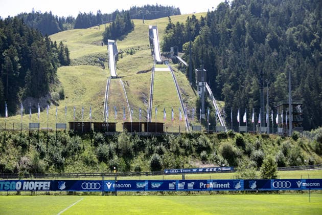 Toni Seelos Schanze im Hintergrund der Sportarena, TSG Hoffenheim, Fussball, Trainingslager, Saison Vorbereitung, Saison 2026 2027, GER, 05.08.2026, Eibner-Pressefoto Andreas Ulmer TSG Hoffenheim, Fussball, Trainingslager, Saison Vorbereitung, Saison 2026 2027, GER, 05.08.2026, Copyright: xEibner-Pressefoto AndreasxUlmerx EP_AUR