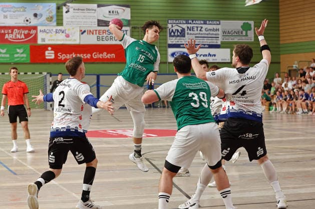 05.08.2026, xovx, Handball Lindencup, HSG Dutenhofen Münchholzhausen - HSG Hanau v.l. Jan-Eric Kleemann (HSG Hanau), Alois Mraz (HSG Dutenhofen Münchholzhausen II), Nico Scheitel (HSG Dutenhofen Münchholzhausen II), Dziugas Jusys (HSG Hanau) Linden Stadthalle Hessen Deutschland (DE)