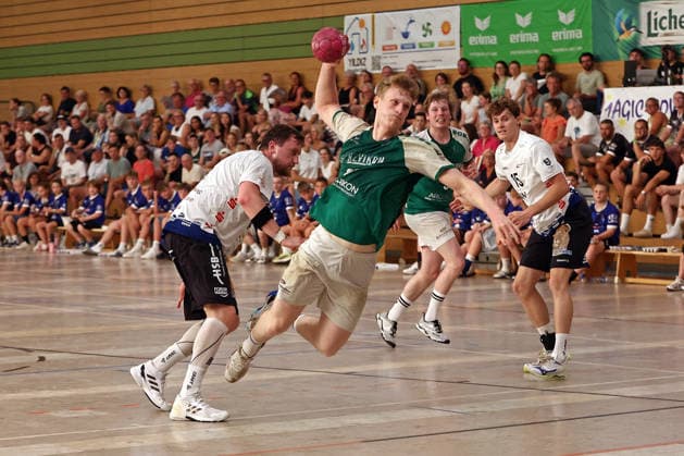 05.08.2026, xovx, Handball Lindencup, HSG Dutenhofen Münchholzhausen - HSG Hanau v.l. Dziugas Jusys (HSG Hanau), Leonard Zaum (HSG Dutenhofen Münchholzhausen II), Lukas Gümbel (HSG Dutenhofen Münchholzhausen II), Ben Scharriär (HSG Hanau) Linden Stadthalle Hessen Deutschland (DE)