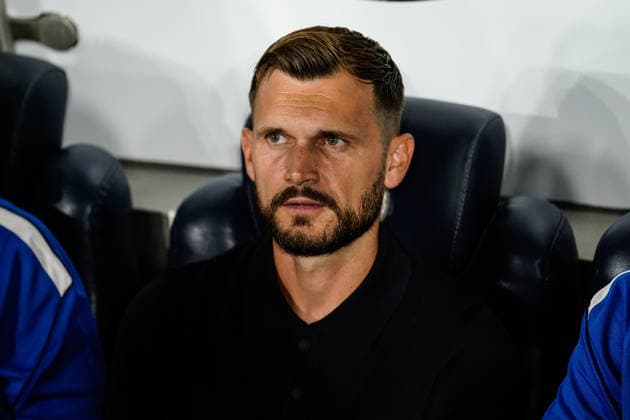 Fenerbahce SK v Sturm Graz - UEFA Champions League 2026 27 Third Qualifying Round First Leg Coach of Strum Graz, Fabio Ingolitsch looks on during the UEFA Champions League 2026 27 third qualifying round first leg match between Fenerbahce SK and Sturm Graz at Fenerbahce Sükrü Saracoglu Spor Kompleksi on August 05, 2026 in Istanbul, Turkey. Istanbul Fenerbahce Sükrü Saracoglu Spor Kompleksi Istanbul Turkey Copyright: xxYagizxGurtugx