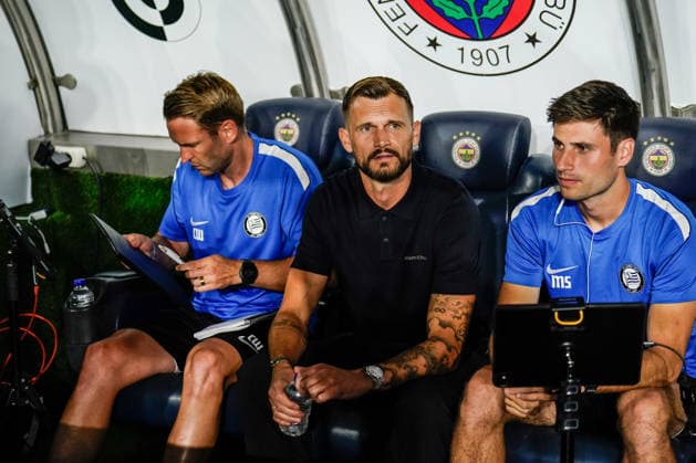 Fenerbahce SK v Sturm Graz - UEFA Champions League 2026 27 Third Qualifying Round First Leg Coach of Strum Graz, Fabio Ingolitsch looks on during the UEFA Champions League 2026 27 third qualifying round first leg match between Fenerbahce SK and Sturm Graz at Fenerbahce Sükrü Saracoglu Spor Kompleksi on August 05, 2026 in Istanbul, Turkey. Istanbul Fenerbahce Sükrü Saracoglu Spor Kompleksi Istanbul Turkey Copyright: xxYagizxGurtugx