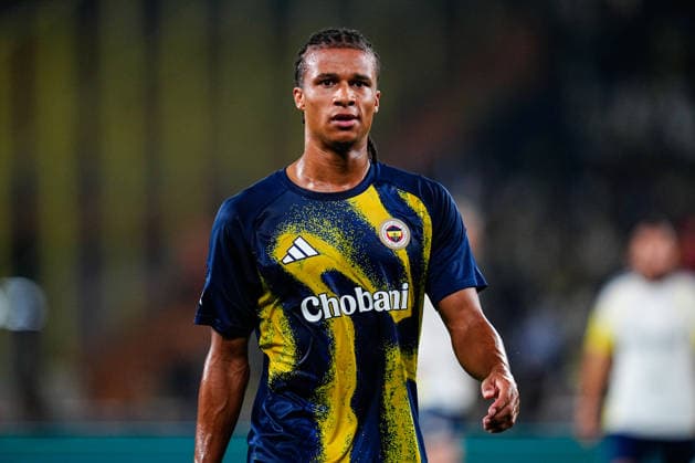 Fenerbahce SK v Sturm Graz - UEFA Champions League 2026 27 Third Qualifying Round First Leg Nathan Ake of Fenerbahce looks on during the UEFA Champions League 2026 27 third qualifying round first leg match between Fenerbahce SK and Sturm Graz at Fenerbahce Sükrü Saracoglu Spor Kompleksi on August 05, 2026 in Istanbul, Turkey. Istanbul Fenerbahce Sükrü Saracoglu Spor Kompleksi Istanbul Turkey Copyright: xxYagizxGurtugx
