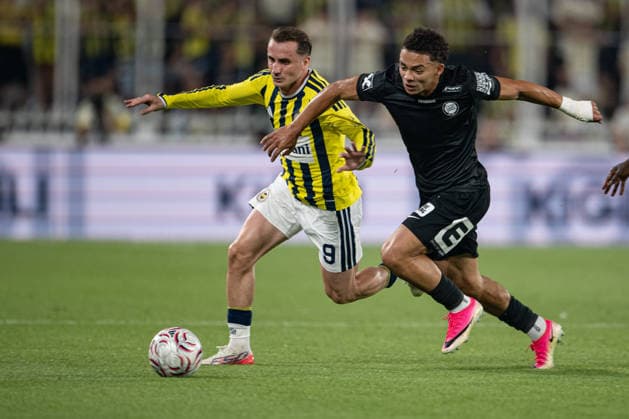 Fenerbahce v Sturm Graz - UEFA Champions League ISTANBUL, TURKIYE - AUGUST 05: Kerem Akturkoglu (9) of Fenerbahce battles for the ball with an opponent during the UEFA Champions League third qualifying round first leg match between Fenerbahce and Sturm Graz at Chobani Stadium in Istanbul, Turkiye, on August 05, 2026. Celal Gunes Anadolu Istanbul Turkey. Editorial use only. Please get in touch for any other usage.  Copyright: x2026xAnadoluxCelalxGunesx
