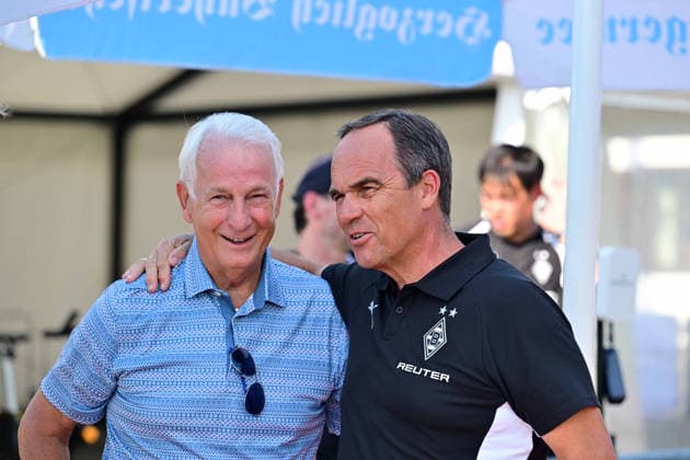 05.08.2026; Rottach-Egern; Fussball, Herren, Saison 2026 2027, Testspiel FC Rottach-Egern vs. Borussia Moenchengladbach v. li. Rainer Bonhof (Praesident Gladbach), Roger Brandts (Vize-Praesident Gladbach) DFL regulations prohibit any use of photographs as image sequences and or quasi-video. Stadion Am Birkenmoos Bayern Deutschland