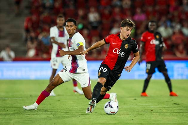 Pablo Torre (RCD Mallorca) controls the ball during the during the pre-season friendly match between RCD Mallorca and Paris Saint-Germain at Estadi Son Moix on August 5, 2026 in Palma de Mallorca, Spain. (Photo by Xavi Bonilla DeFodi Images) -
