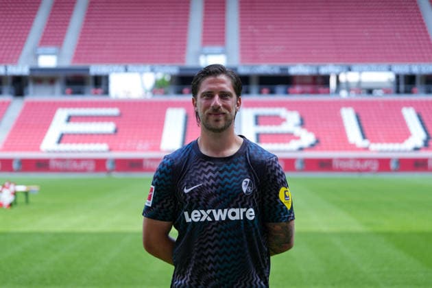 Jannik Huth (SC Freiburg, 24); SC Freiburg; 1.BL, Bundesliga, Porträttermin 2026 2027 Freiburg Europa-Park Stadion Baden-Wuerttemberg Deutschland Copyright: AA_STEINSIEK.CH