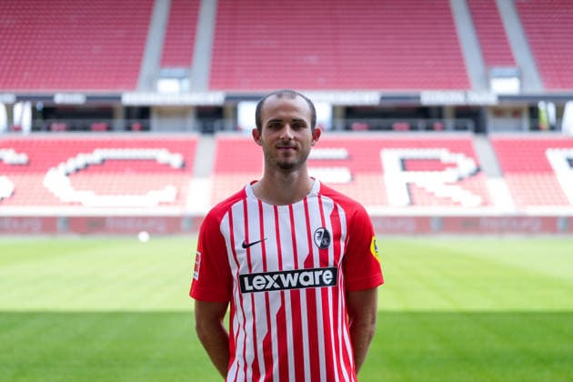 Max Rosenfelder (SC Freiburg, 37); SC Freiburg; 1.BL, Bundesliga, Porträttermin 2026 2027 Freiburg Europa-Park Stadion Baden-Wuerttemberg Deutschland Copyright: AA_STEINSIEK.CH