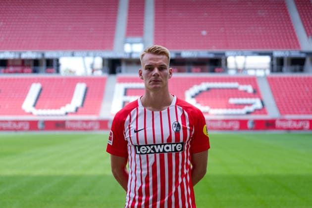 Philipp Lienhart (SC Freiburg, 03); SC Freiburg; 1.BL, Bundesliga, Porträttermin 2026 2027 Freiburg Europa-Park Stadion Baden-Wuerttemberg Deutschland Copyright: AA_STEINSIEK.CH