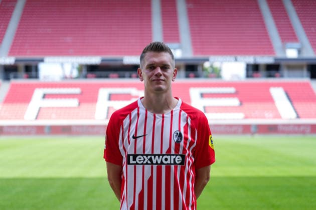 Matthias Ginter (SC Freiburg, 28); SC Freiburg; 1.BL, Bundesliga, Porträttermin 2026 2027 Freiburg Europa-Park Stadion Baden-Wuerttemberg Deutschland Copyright: AA_STEINSIEK.CH