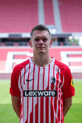 Matthias Ginter (SC Freiburg, 28); SC Freiburg; 1.BL, Bundesliga, Porträttermin 2026 2027 Freiburg Europa-Park Stadion Baden-Wuerttemberg Deutschland Copyright: AA_STEINSIEK.CH