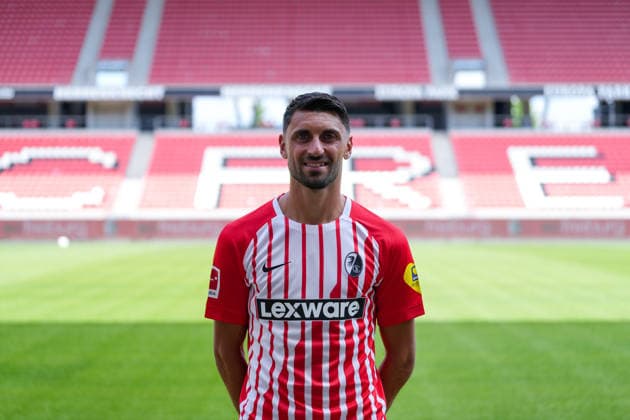 Vincenzo Grifo (SC Freiburg, 32); SC Freiburg; 1.BL, Bundesliga, Porträttermin 2026 2027 Freiburg Europa-Park Stadion Baden-Wuerttemberg Deutschland Copyright: AA_STEINSIEK.CH