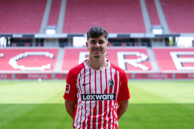 Karl Steinmann (SC Freiburg, 36); SC Freiburg; 1.BL, Bundesliga, Porträttermin 2026 2027 Freiburg Europa-Park Stadion Baden-Wuerttemberg Deutschland Copyright: AA_STEINSIEK.CH