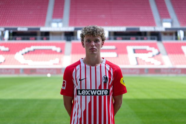 Rouven Tarnutzer (SC Freiburg, 39); SC Freiburg; 1.BL, Bundesliga, Porträttermin 2026 2027 Freiburg Europa-Park Stadion Baden-Wuerttemberg Deutschland Copyright: AA_STEINSIEK.CH
