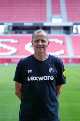 Uwe Vetter (SC Freiburg, Sportphysiotherapeut); SC Freiburg; 1.BL, Bundesliga, Porträttermin 2026 2027 Freiburg Europa-Park Stadion Baden-Wuerttemberg Deutschland Copyright: AA_STEINSIEK.CH
