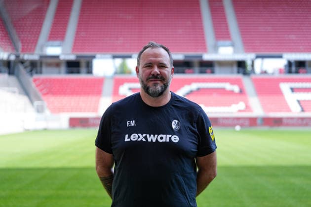 Florian Mack (SC Freiburg, Sportphysiotherapeut); SC Freiburg; 1.BL, Bundesliga, Porträttermin 2026 2027 Freiburg Europa-Park Stadion Baden-Wuerttemberg Deutschland Copyright: AA_STEINSIEK.CH